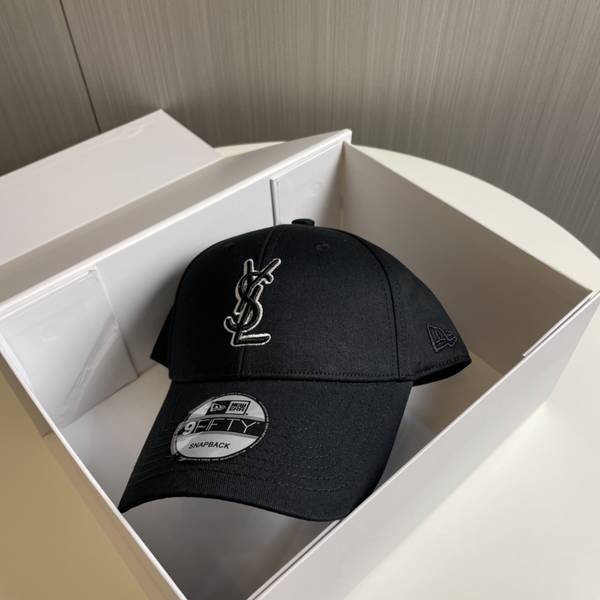 Yves Saint Laurent Hat SLH00026